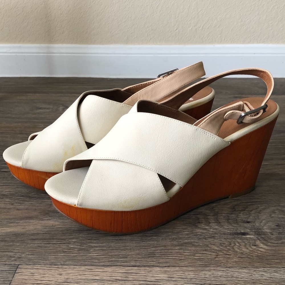 Lucky Brand Ivory Wedges